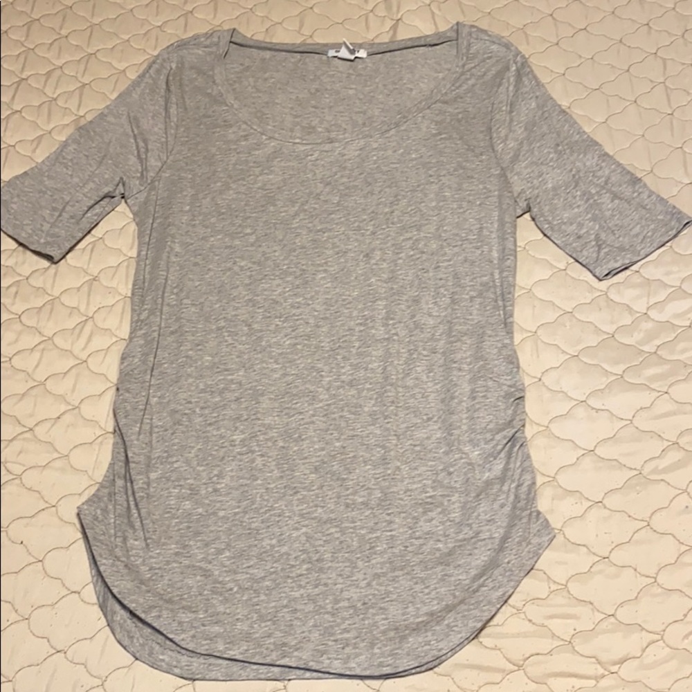 Comfy maternity tee!